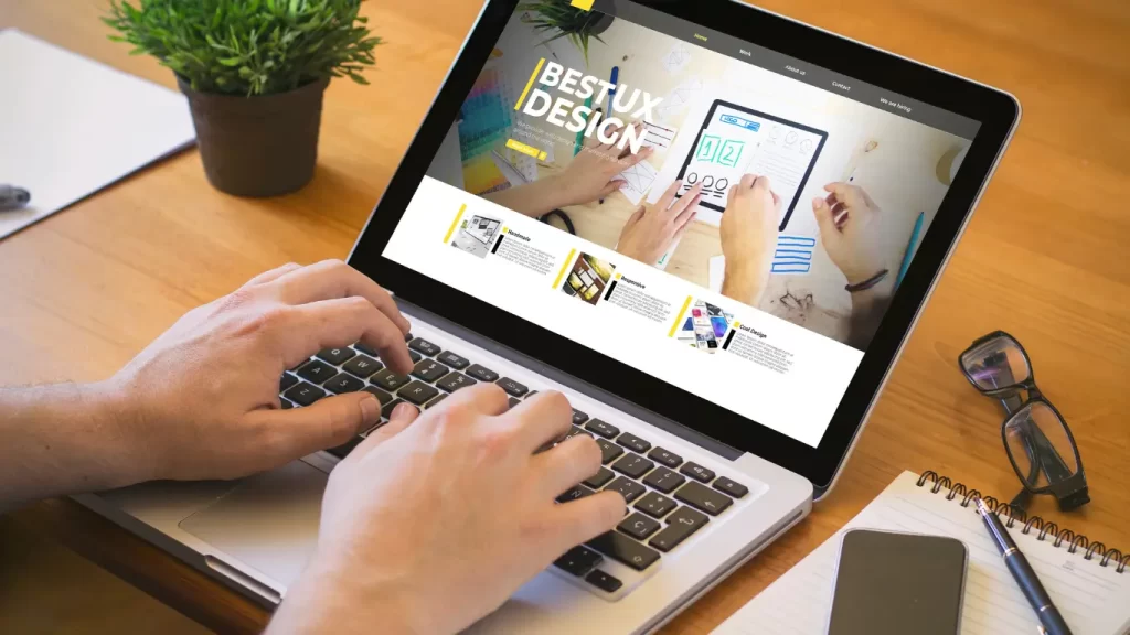 Curso de creación y diseño de sitios web en el SECAP