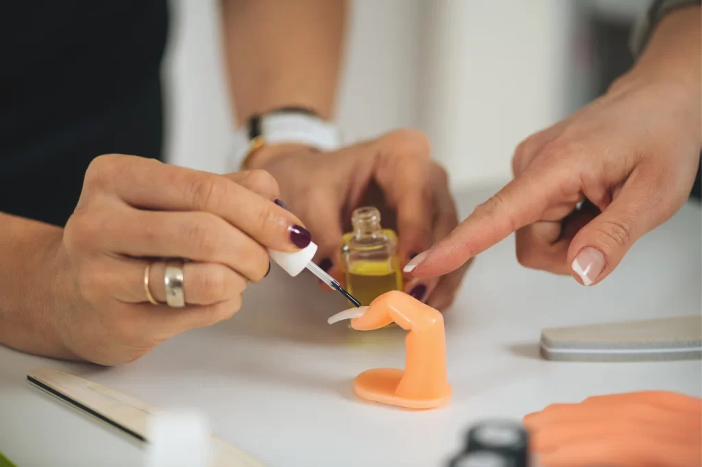 Factores clave para elegir un curso de belleza